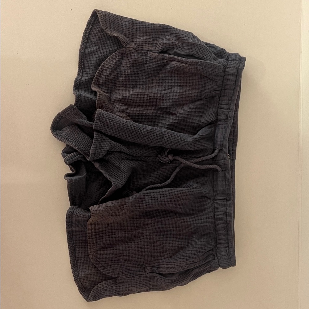Brandy Melville navy shorts